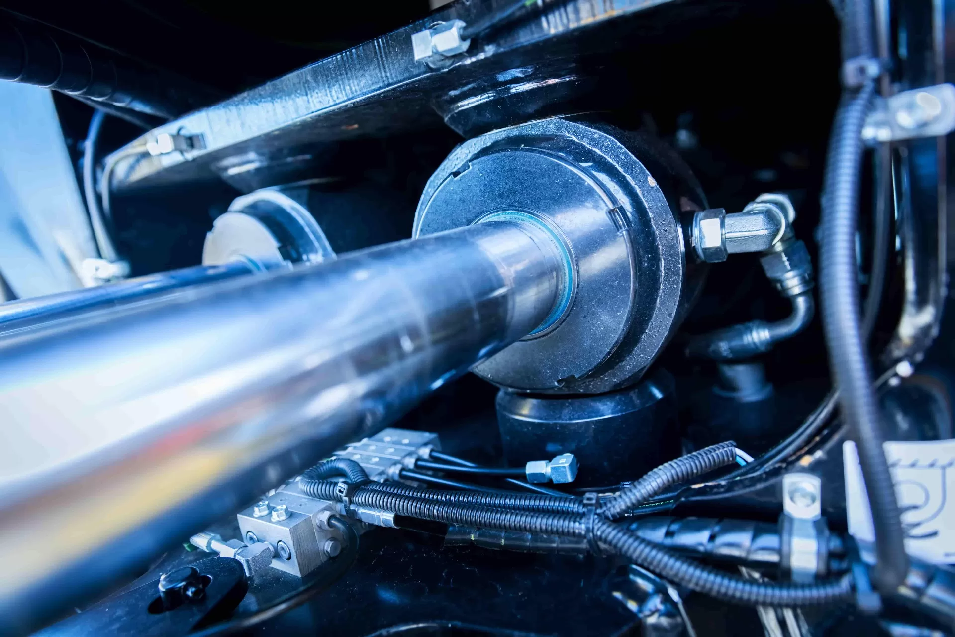 Steel Machining Explained: Processes, Materials & Solutions