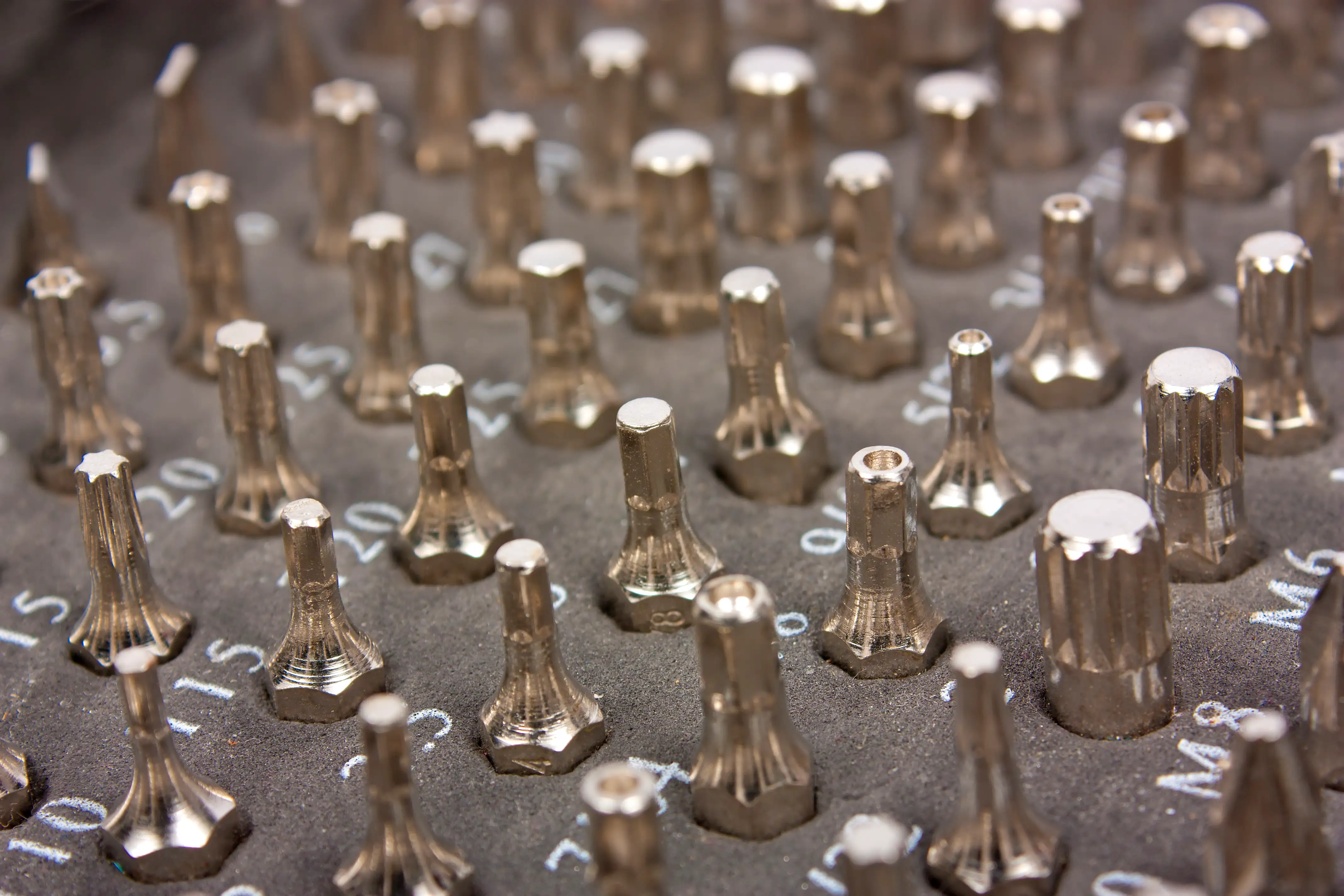screwdriver-various-heads-2024-10-22-00-41-28-utc.webp